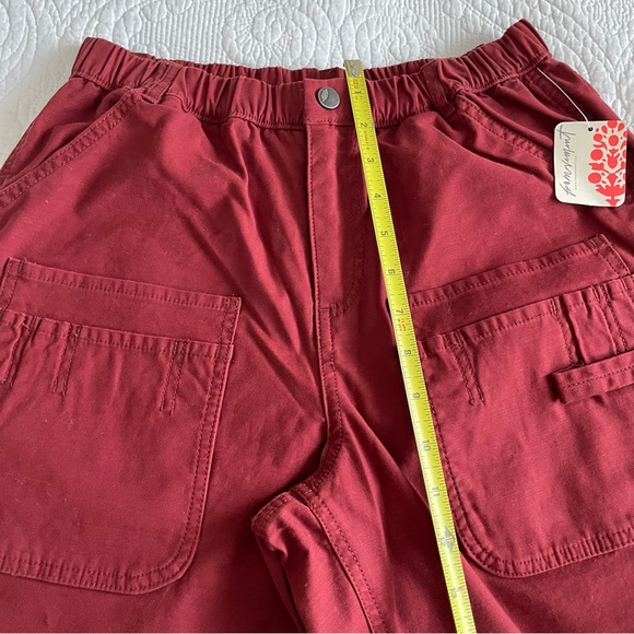 Free People Women’s Voyage Utility High Rise Wide Leg Cargo Pants in Red Size XS - Picture 10 of 16